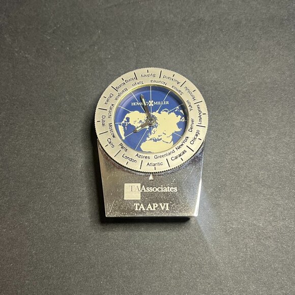 Vintage Howard Miller #645657 TA Associates Chrome Silver World Time Clock - Picture 1 of 8